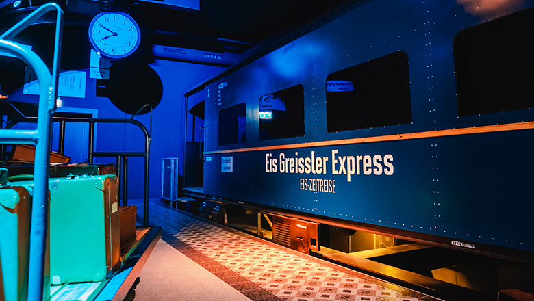 Eis-Greissler ice cream time travel express train
